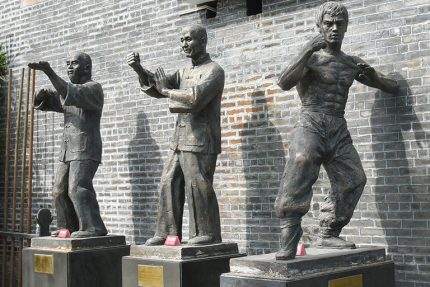 Statues of Wing Chun stances, Wing Chun Heritage Exhibition Hall in Heshan