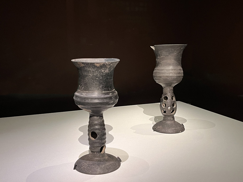 Stem Cups, Mid to late Dawenkou culture (5,500-4,600 BP), Earthenware, Shangdong University Museum,  Origins of Chinese Civilisation