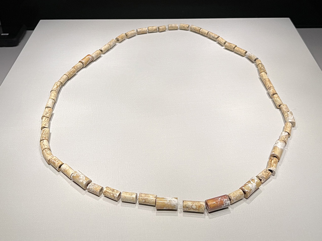 Tubular bead necklace, Liangzhu culture (5,300-4,300), Jade, Liangzhu Museum, Origins of Chinese Civilisation