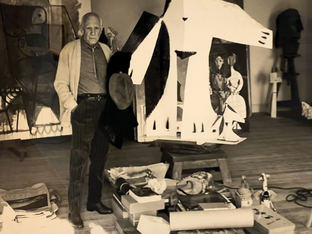 Mougins, Notre-Dame-de-Vie, Gifts. Memories for his 80th birthday, Juan Gyenes, Black and white photograph, 1961, Picasso