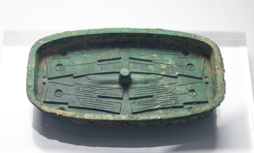 Bronze mould for casting Huobu Han dynasty (202 BCE – 220) Collection of Shaanxi History Museum Photo credit Antiquities and Monuments Office Development Bureau, Han dynasty