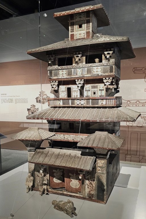 Five-storey painted granary house Han dynasty (202 CE - 220), Collection of Jiaozuo Museum, Han dynasty