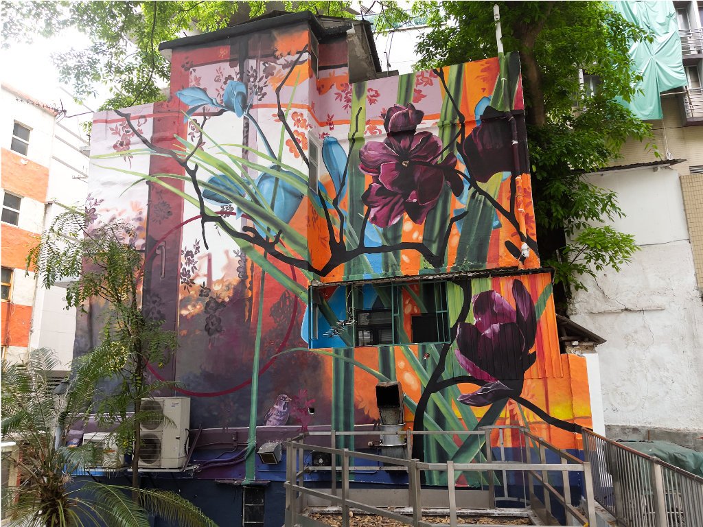Fabio Petani, @fabiopetani, 10 Staveley Street, Central, Facade facing Wa On Lane, HKWALLS 2026, Hong Kong street art