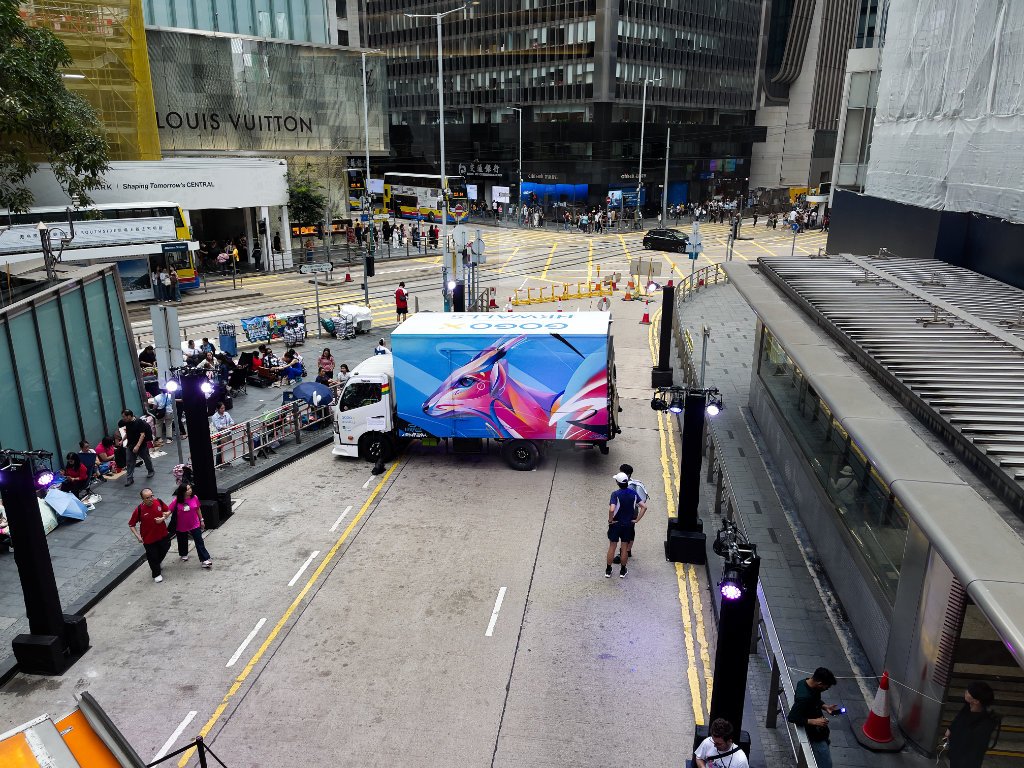 Leho, @lehoartwork, Gogo Van, HKWALLS 2026, Hong Kong street art