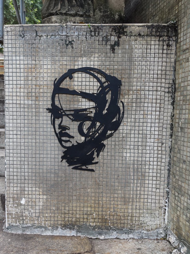 Victoriano, @victoriano_tx, 2 Mee Lun Street, Central, HKWALLS 2026, Hong Kong street art