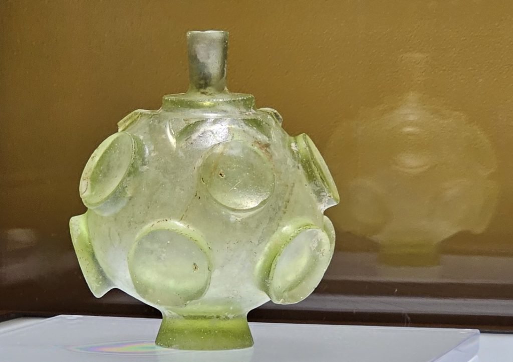 Glass bottle, Tang dynasty, Sui Tang dynasty