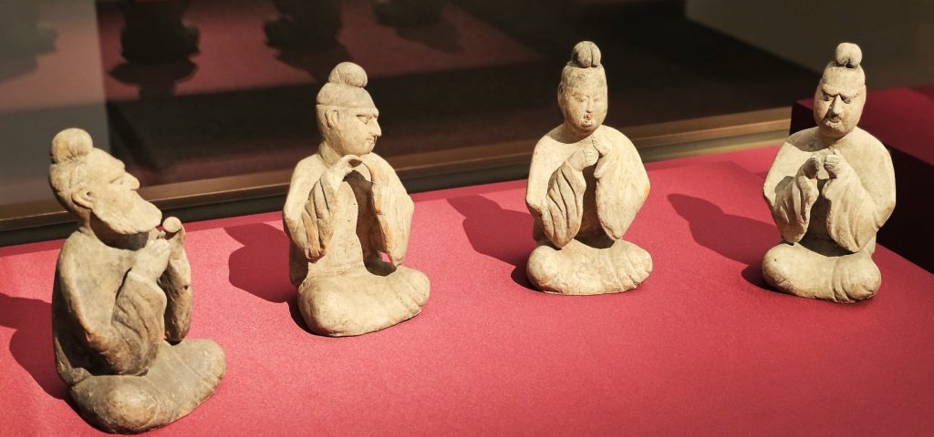 Hu figurines of musicians, Tang dynasty, Sui Tang dynasty