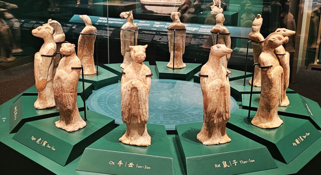Twelve zodiac figurines, Tang dynasty Unearthed from a tomb in Xi'an City, Sui Tang dynasty