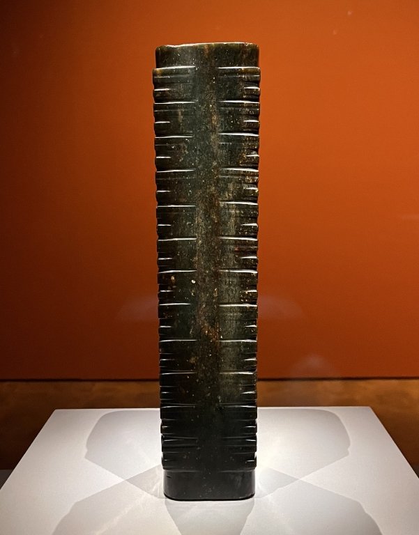 Cong tube, Liangzhu culture (5,300-4,300 BP), Jade, The Palace Museum