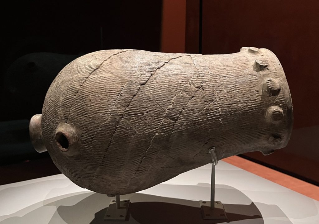Drum, Earthenware Taosi culture (4,300-3,900 BP) Shanxi Museum, Origins of Chinese Civilisation